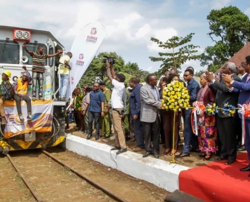 Eröffnungs-Feierlichkeiten Zugverbindung Moshi - Dar es Salaam