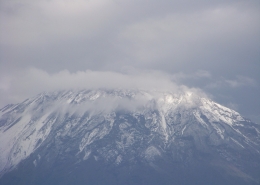 Mount Meru mit Schnee